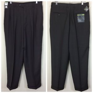 NEW Claiborne Mens Pants Pleated No Iron 34Wx30L